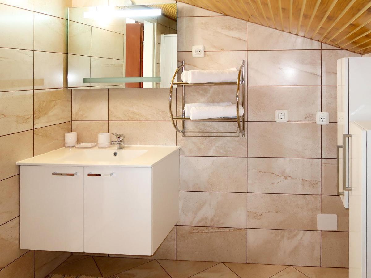 Apartment Violetta - Lbn200 By Interhome لابين المظهر الخارجي الصورة