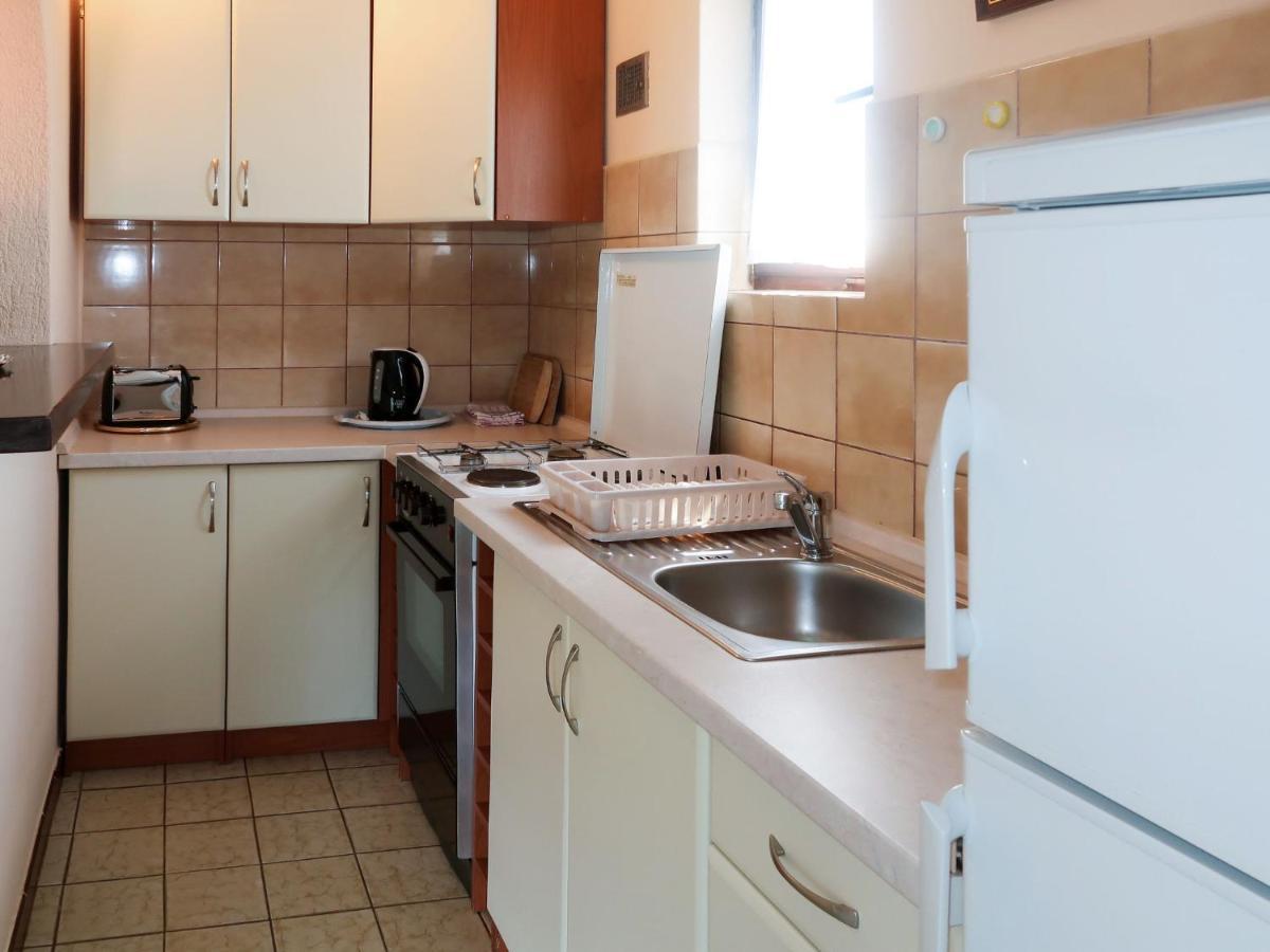 Apartment Violetta - Lbn200 By Interhome لابين المظهر الخارجي الصورة